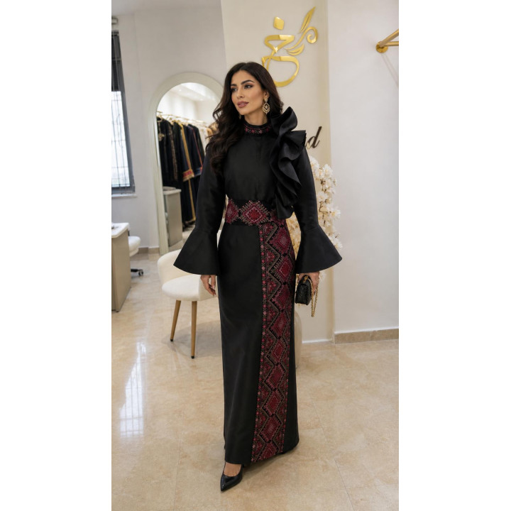 queen dress